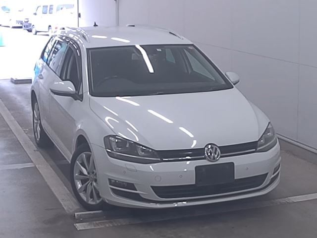 6006 Volkswagen Golf variant AUCHP 2015 г. (NAA Fukuoka)